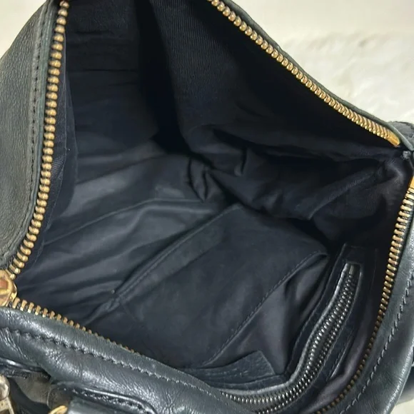 💯Authentic Givenchy Pandora Handbag🍀 - Picture 3 of 17